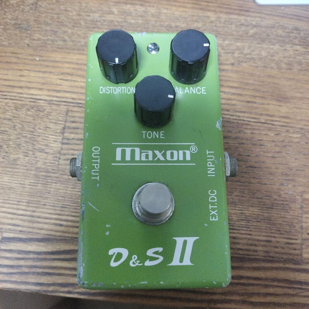MAXON D&S II Distortion Sustainer Bass Guitar Vintage Effect Pedal