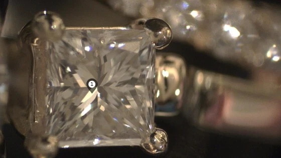 Anillo de compromiso talla 7 diamante cultivado en laboratorio certificado IGI Foto 3 de 4