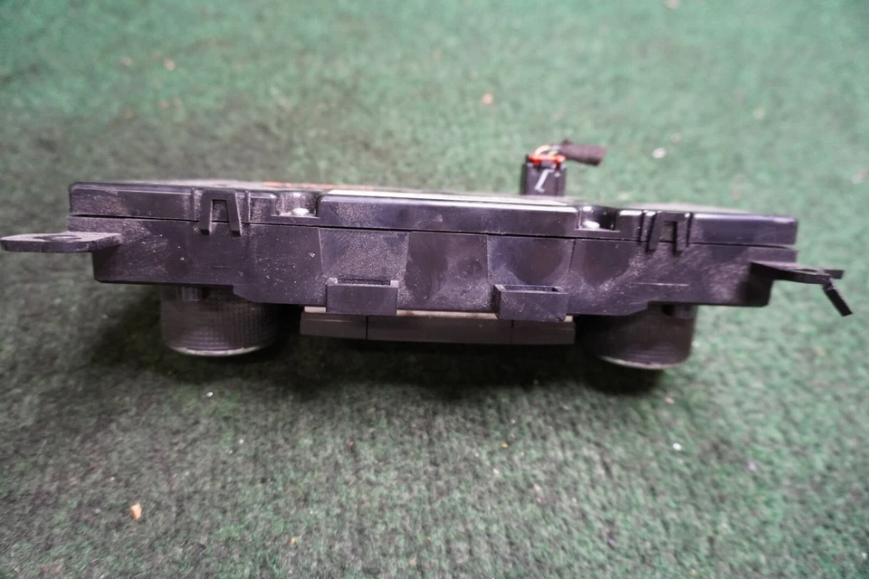 Chevrolet Cruze 2011 control de aire acondicionado OEM 96983927 Foto 3 de 4