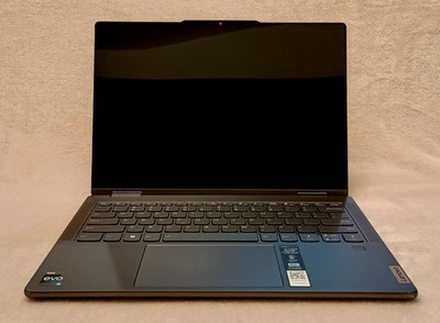 Lenovo Yoga 7 14IRL8 14'' Touch i5-1335U 13th Gen 8GB RAM 512GB SSD - Case Incl.