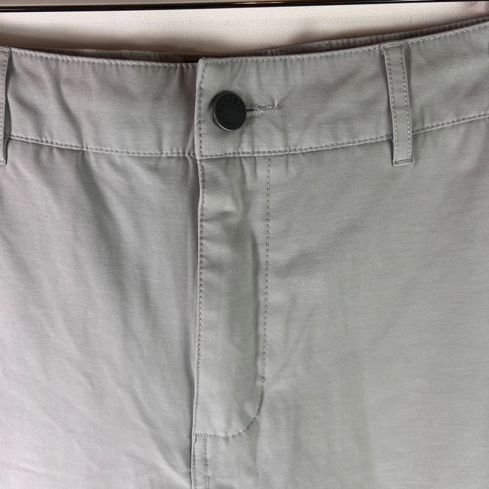 Pantalones Cortos Faherty Todo el Día 30 Chinos Gris Informales Elastizados Exterior Foto 2 de 4