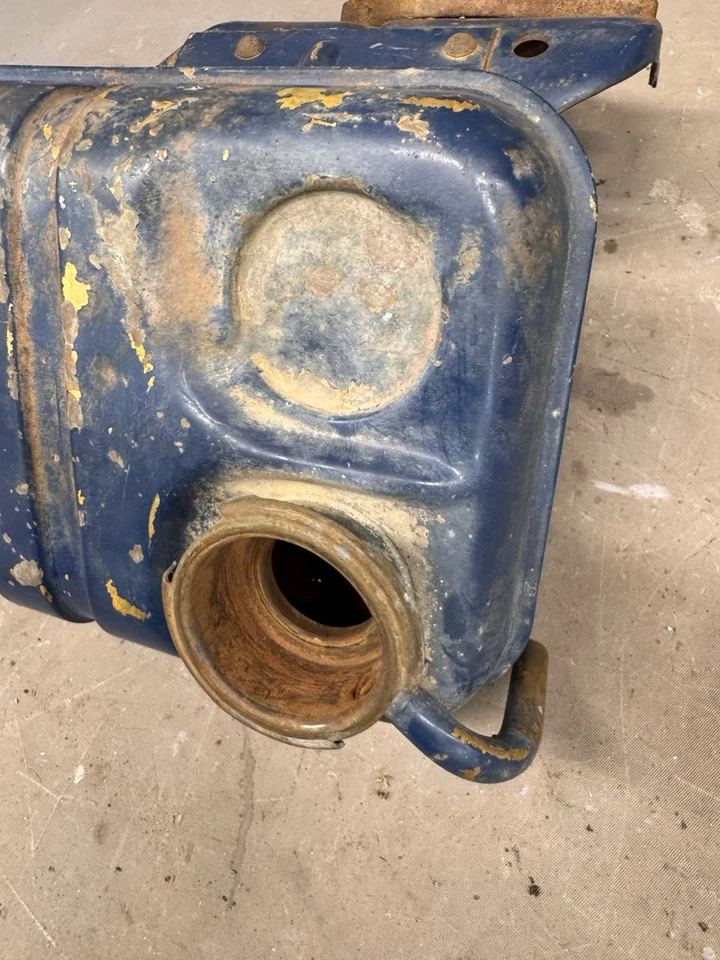 Tanque de expansión de radiador Ford Galaxie Mercury Marauder 1961-1964 352 390 427 FE Foto 2 de 4