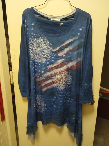 Camicia blu lunga Indigo SoulXL bandiera fuochi d'artificio orlo e scollo in pizzo ingioiellato blu - Foto 1 di 10