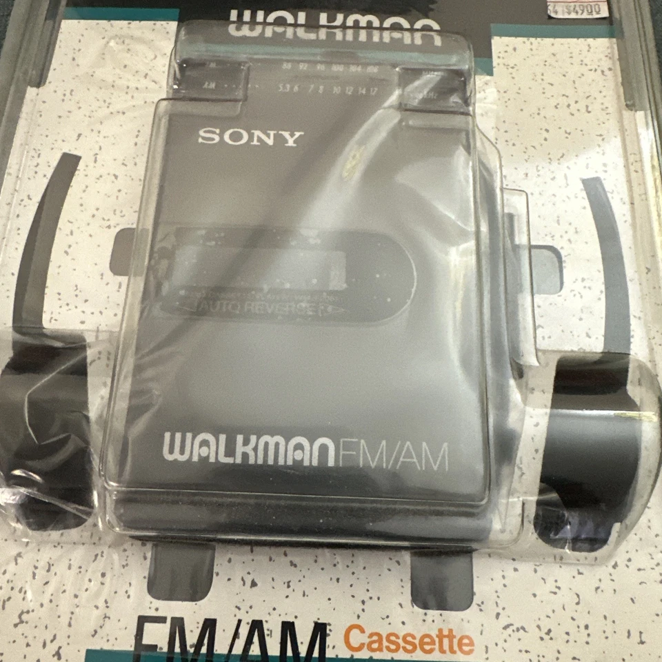 Reproductor de casete AM/FM Sony Walkman WM-F2061 nuevo caja abierta Foto 2 de 4