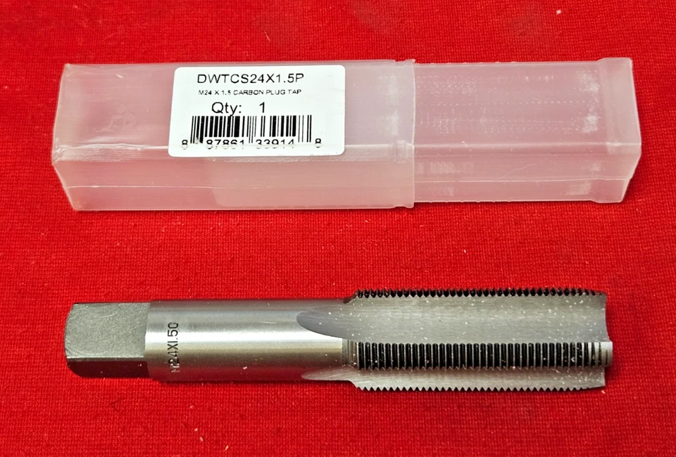 M24 X 1.5 Plug Hand Tap DWTCS24X1.5P CS RH 4 FL 1.50 RH Metric by Drill America - Bild 1 von 4