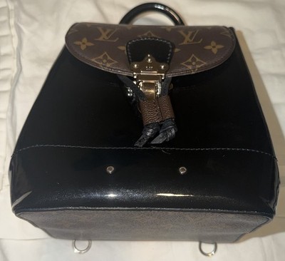 Louis Vuitton monogram hot springs mini backpack crossbody  display picture 2