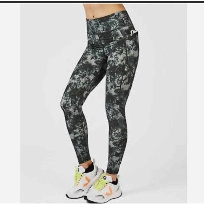 Sweaty Betty the Zero Gravity full length patterned pocket legging