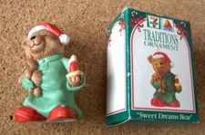 Sweet Dreams Bear Christmas figure not-ornament 7-11 small Xmas 2.5" ceramic '93
