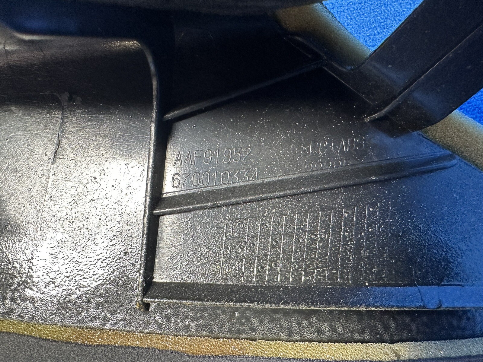 💸2014-2016 MASERATI QUATTROPORTE FRONT LEFT DRIVER SIDE A PILLAR TRIM PANEL
