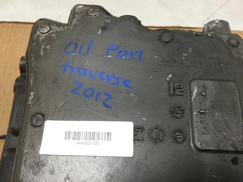 Chevrolet Traverse 2012 cárter de aceite de motor de 3,6 L OEM+ Foto 2 de 4