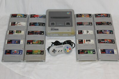 SNES SUPER NINTENDO KONSOLE+ ORIGINAL CONTROLLER+ALLE KABEL+ 5 GRATIS SPIELE