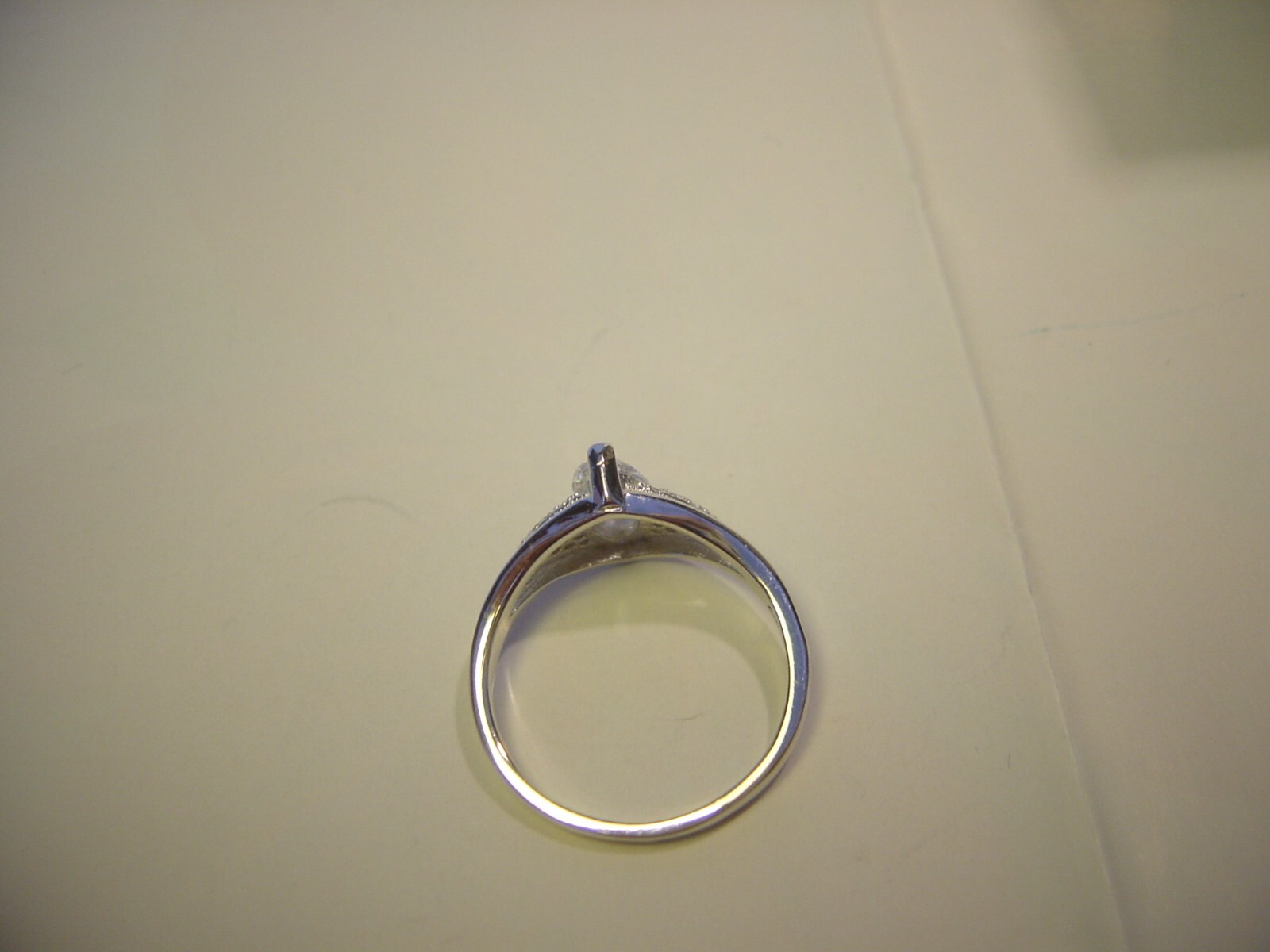 Stunning Solid Silver Ring-Superb design-sparklin… - image 2