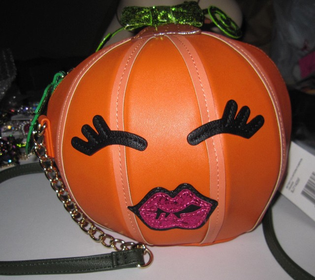 betsey johnson halloween bag