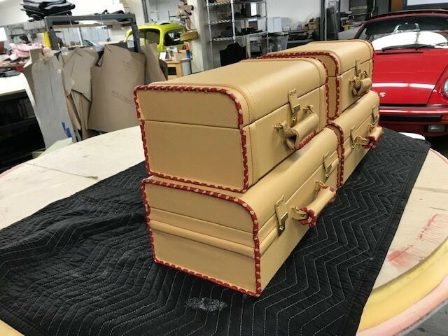 Ferrari 308 GT4 Luggage / New by S.C.A.T.I