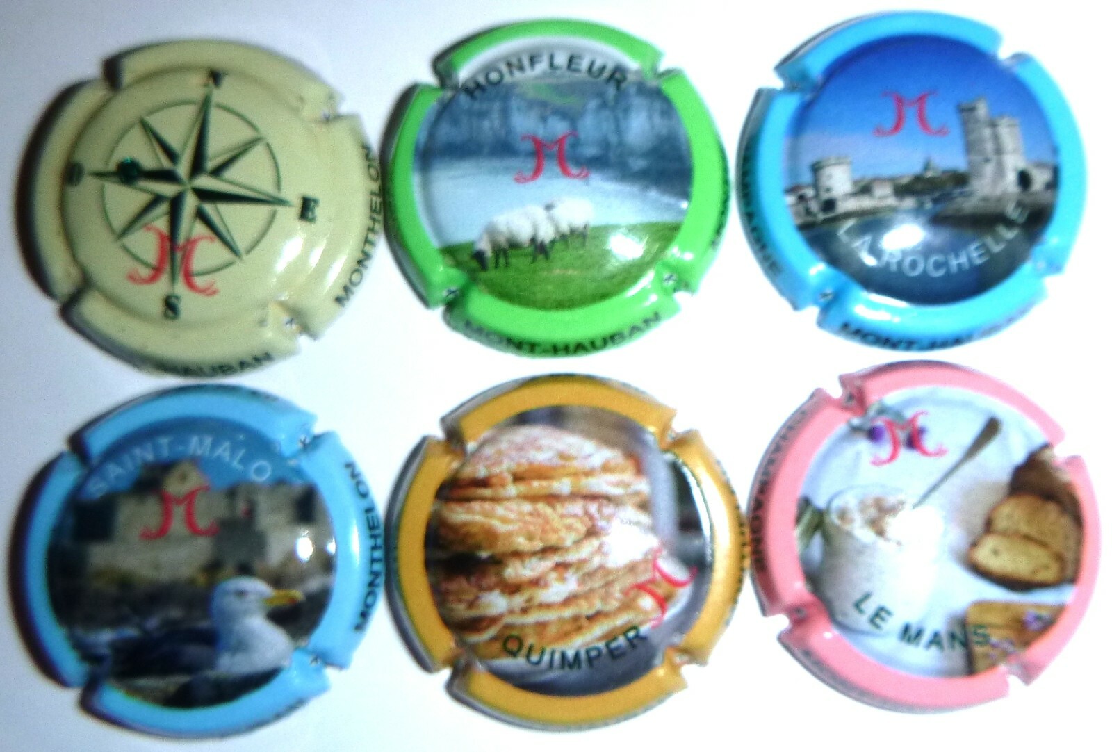 Capsule de Champagne Super !!! DU MONT HAUBAN ,n°77 à 77e ,Tour de