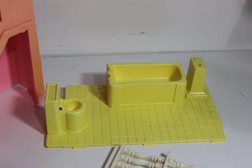 Playskool Playschool Dollhouse Replacement Parts lot of Stairs, bathroom rail - Picture 4 of 5