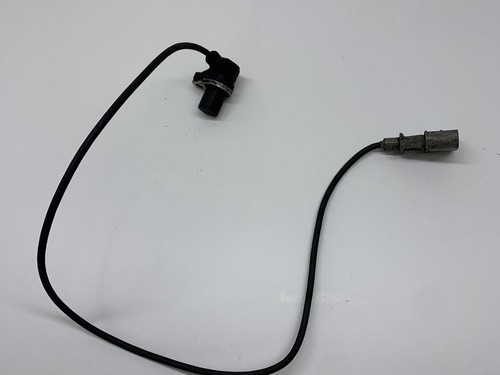 Audi A4 S4 B5 8D 92kW 1997 Kurbelwellenpositionssensor 0281002223 DRA17858
