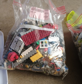 HUGE Lot of LEGO Bionicle Pahrak 8560 Bricks windows wings 4 lbs