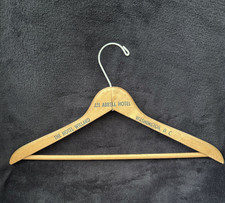 VINTAGE - THE HOTEL WILLARD, WASHINGTON, DC - WOODEN HANGER - USED