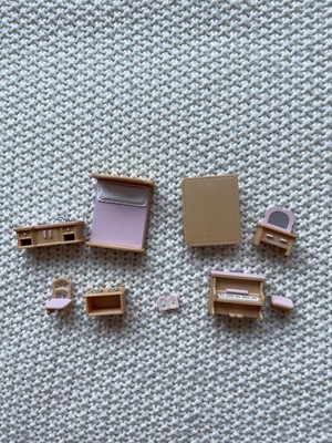 Sylvanian Families Mini Möbel Konvolut Bett Klavier Küche Waschtisch Set