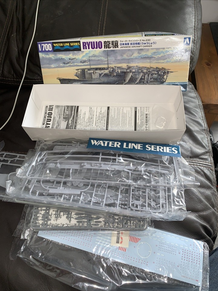 1/700 Aoshima Bunka RYUJO Water Line Series Japanese Navy Aircraft