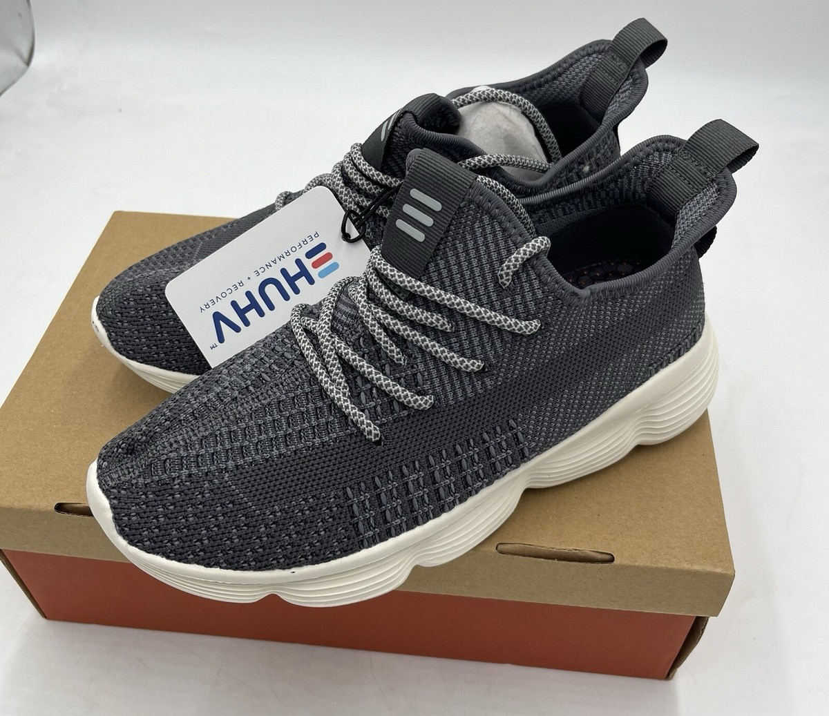 HUHV Flow 360 Ultra Cloud Running Gray Charcoal Shoes Sz 4  display picture 3