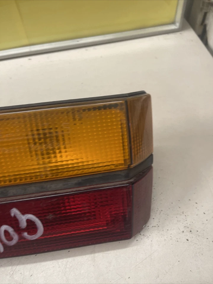 VW Golf 1 Rücklicht Rückleuchte rechts 171945112 AB rechte Seite MK1 171945258d - Bild 2 von 4