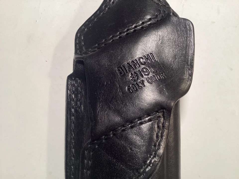 Bianchi black leather holster Colt Commander or similar 4 1/4 inch LH LINED - Image 4 of 4