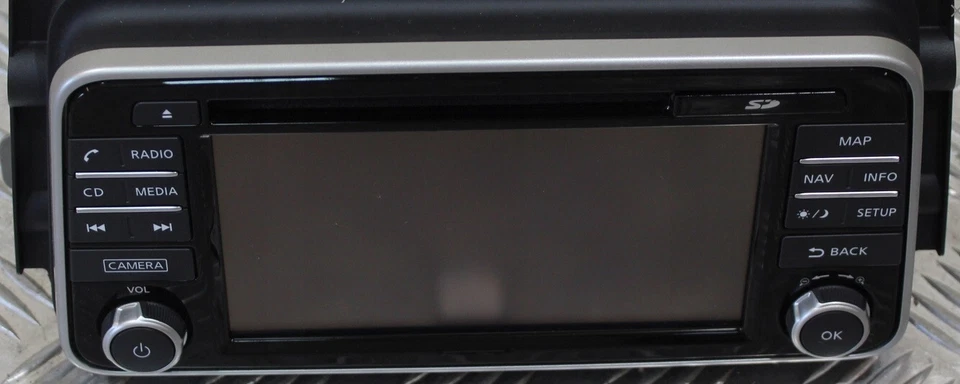 RADIO FM DAB Navi  1CD Mp3 SD Navigation  NISSAN Micra V K14 Navi  BOSCH 2018 Bj - Bild 2 von 4