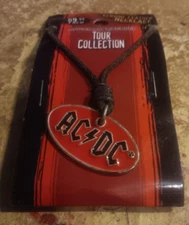 AC/DC ANGUS NECKLACE NEW  OOP RARE COLLECTIBLE  2006