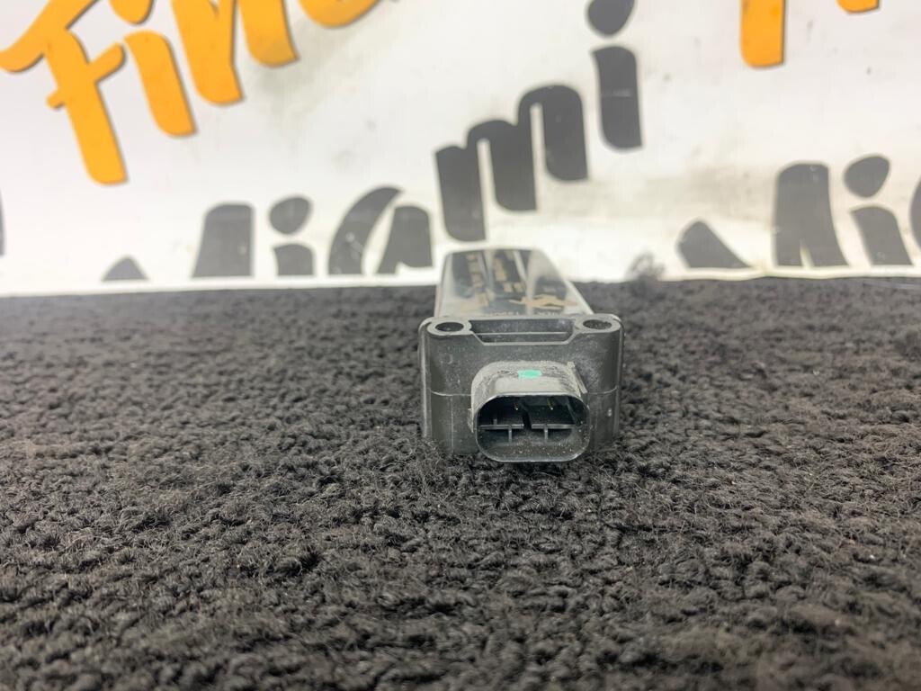2014 Maserati GranTurismo Tire Pressure Monitoring Sensor Unit