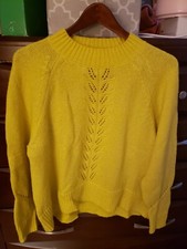 NEW LOFT YELLOW SOFT ROUND NECK SWEATERS SIZE SMALL WITHOUT TAGS