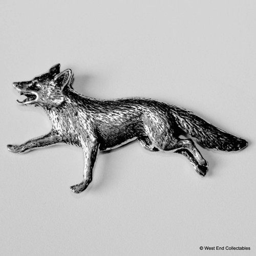 Running Fox Pewter Pin Brooch - British Hand Crafted - Dog Fox Wolf Hunting - Picture 1 of 3