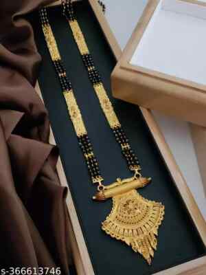 Nallapusalu Designs Gold Black Beads Mangalsutra Pinterest
