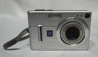 Casio Digital Camera Exilim EX-Z55 5.0MP Silver Untested No Charger!