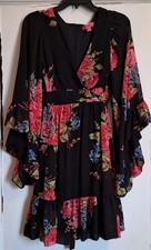 Betsy Johnson Women’s Dress Black Floral Bell Sleeves Sz 10 Boho Goth Witchy