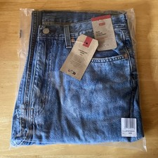 Levi Jeans 565 Loose Straight - W32L32 - Brand New With Tags in bag Mid Wash
