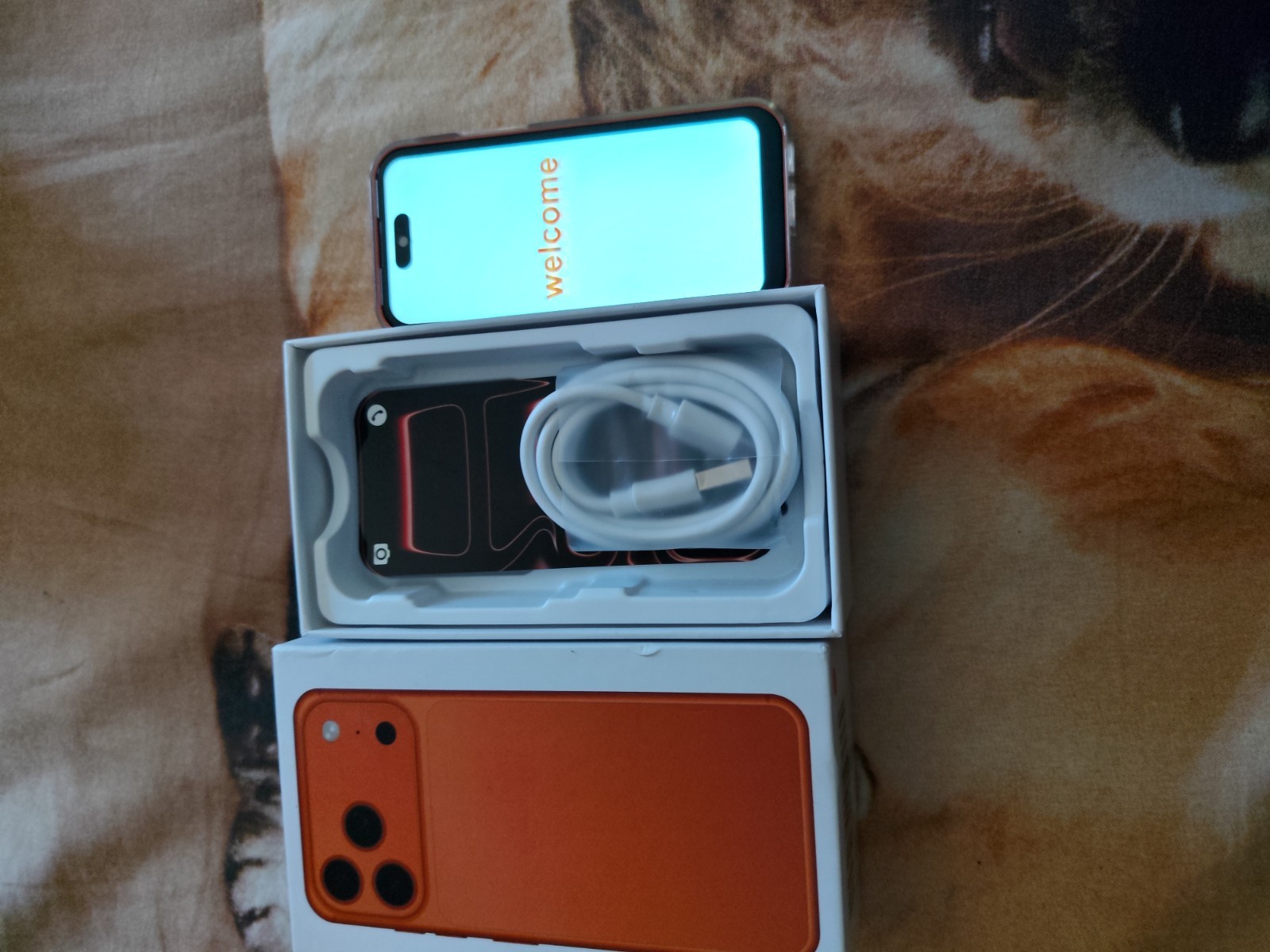 SOYES S23 Pro 16GB Android Smartphone 3G + 17 pro Max Android vendo Entrambi.