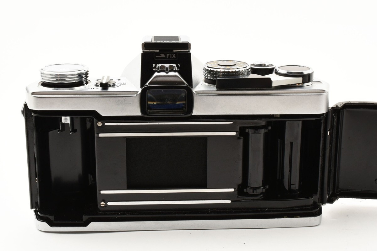 OLYMPUS OM-1 SLR Film F.Zuiko Auto-S 50mm f/1.8 JAPAN [Exc+++