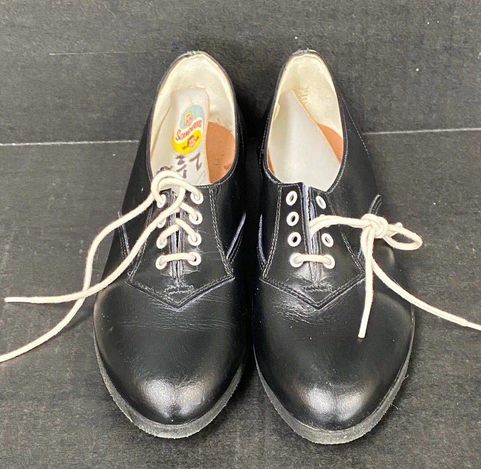 Zapatos Oxford vintage de cuero negro Scamperoos de los años 50-60 para niños talla 2,5 - Nuevos de Lote Antiguo Foto 2 de 4