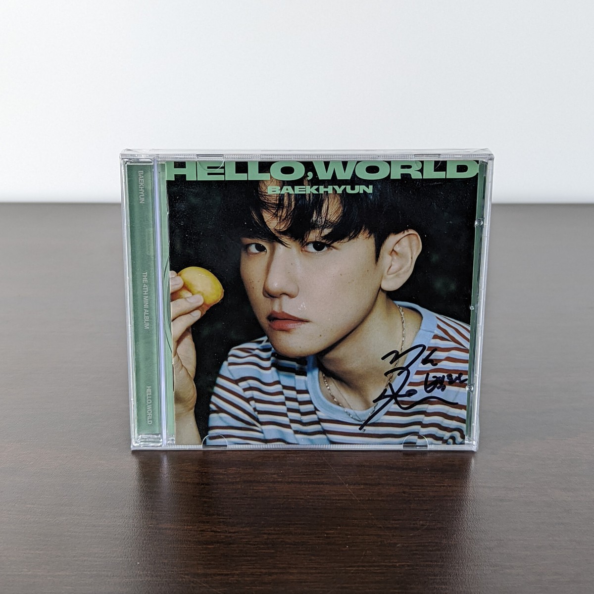 BAEKHYUN Hello, World SIGNED Jewel - World Ver Autographed CD