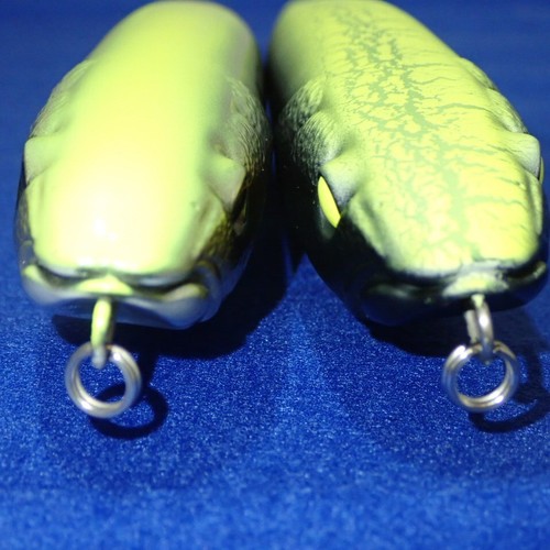 Deps Huge Pencil Skater R and S 225mm Topwater Big Bait Set of 2 from Japan - Picture 11 of 17