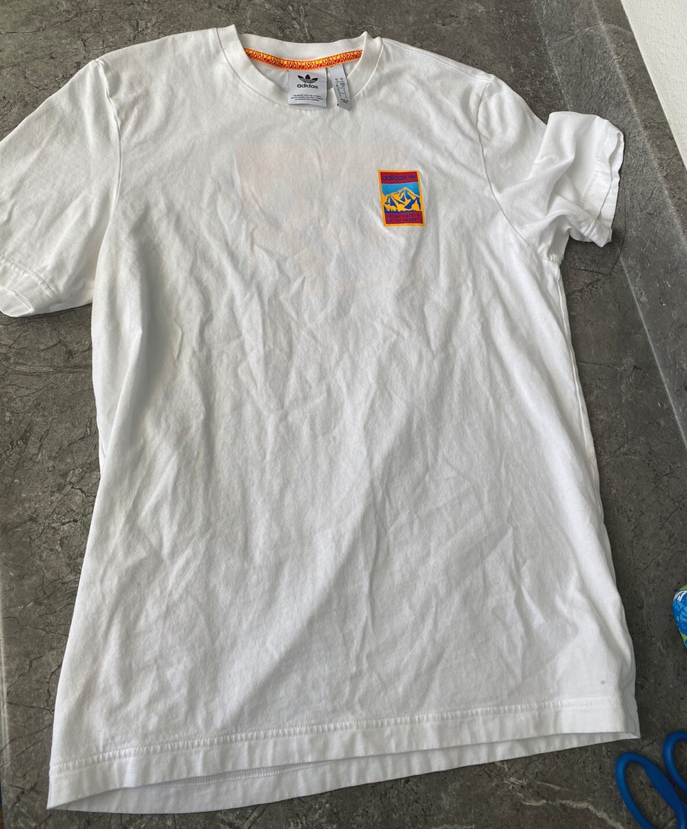 Tシャツ・カットソー ADIDAS / NEW YORK WORLD TOUR T-SHIRT WHITE NYC LIMITED Amazon.com: adidas Men's New York Graphic T-Shirt, White