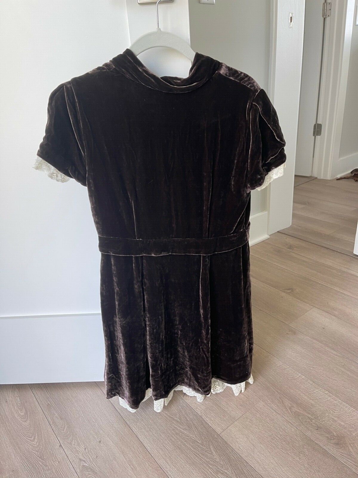 princess polly baby blue dress Shushu/Tong Embellished Velvet Mini Dress - Women - Burgundy Dresses main image 1