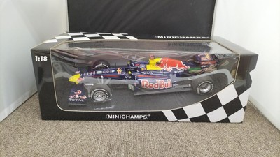 Minichamps - 1/18 Red Bull Racing Renault RB7