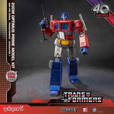 Transformers Generation One AMK Pro Optimus Prime Plastikmodellbausatz Yolopark