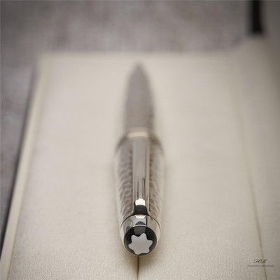 Montblanc Meisterstück Martelé Ag925 字幅M The @montblanc Meisterstück Martelé Sterling Silver Fountain pen