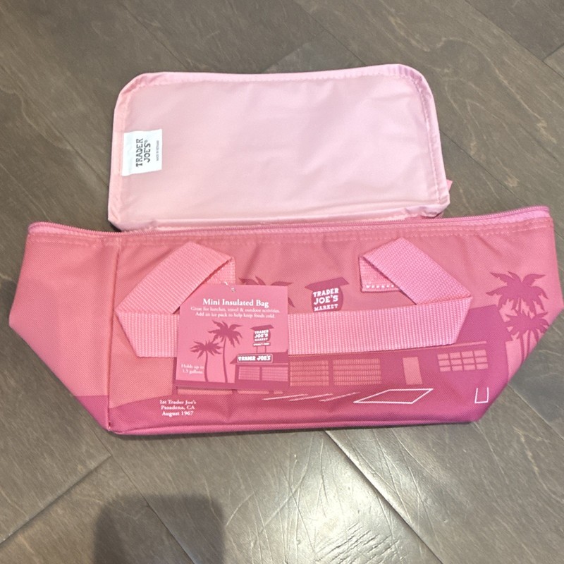 Trader Joe's Mini Insulated Reusable Lunch Bag Pink 1.5 Gal Zip Top Handle Tote