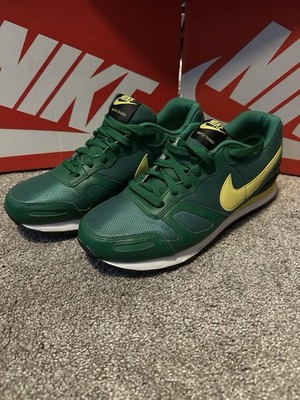 Nike Air Waffle Trainer Pine Green (2011) Size 9.5