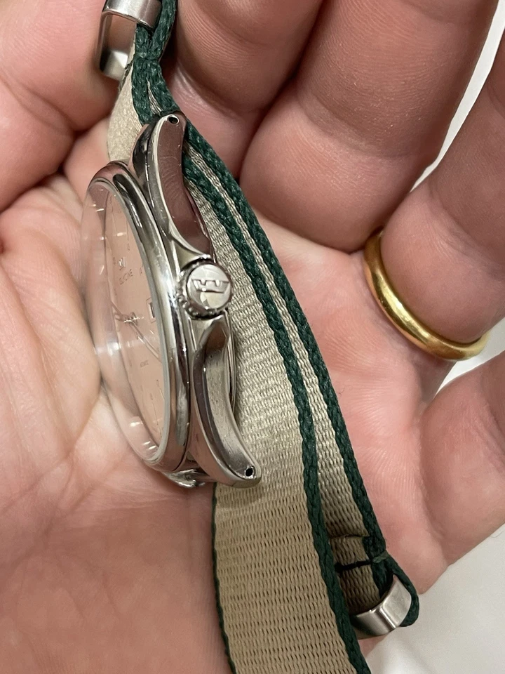 Reloj para hombre GLYCINE Combat 6 automático esfera plateada 43 mm hecho en Suiza Foto 4 de 4